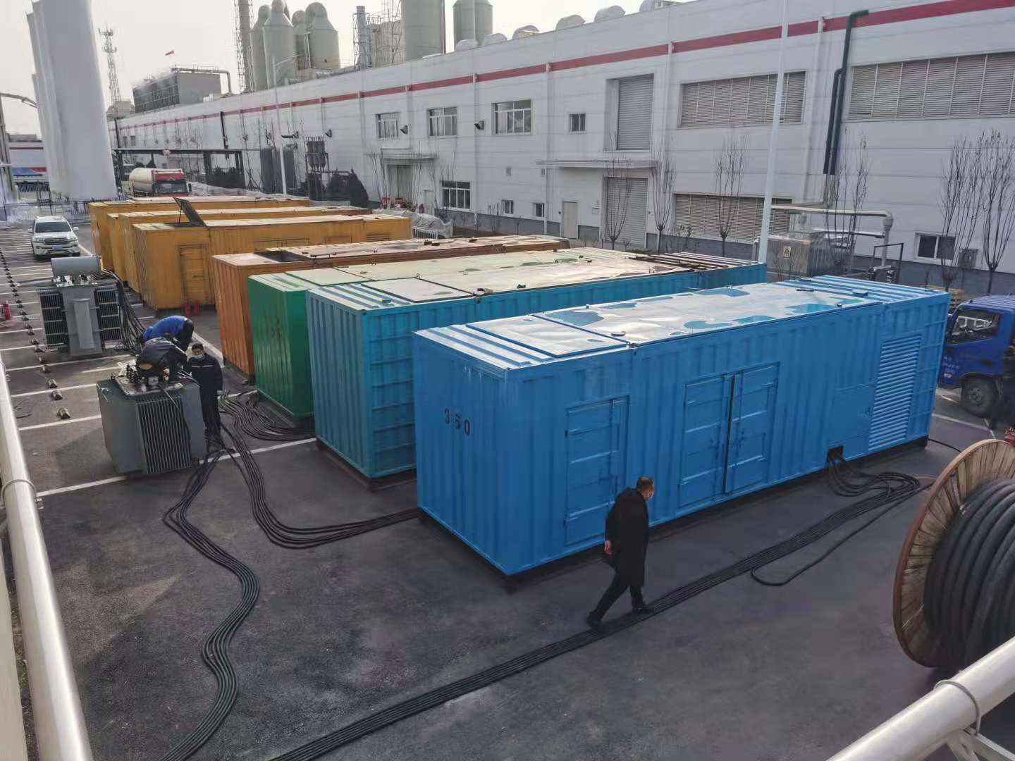 金平发电机出租-两相发电机与三相发电机有何区别?